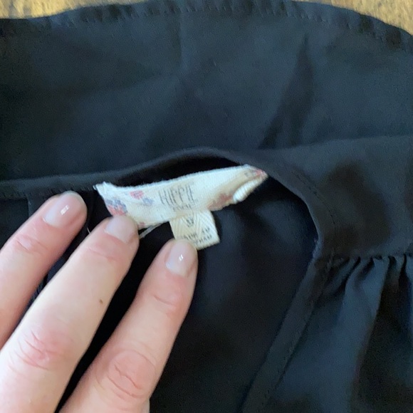 Cute Blouse - Picture 3 of 3